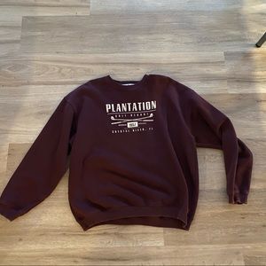 Super soft dark red sweatshirt, good condition